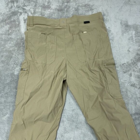 Wrangler Men’s Cargo Pants 36X32 Nylon Tan Lightweight Hiking Durable a1027 - Picture 5 of 6